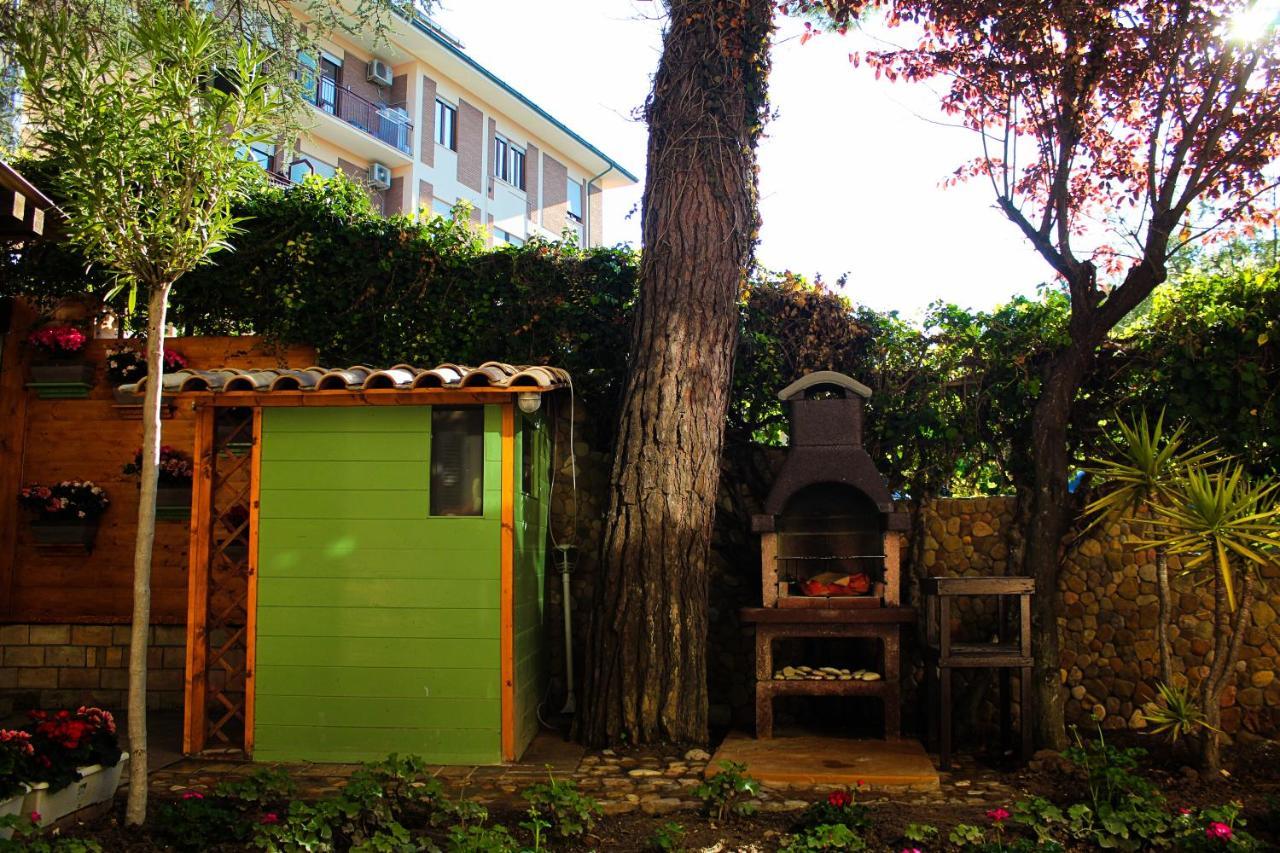 La Casa Di Nonno Giulio Bed & Breakfast Porto Sant'Elpidio Bagian luar foto