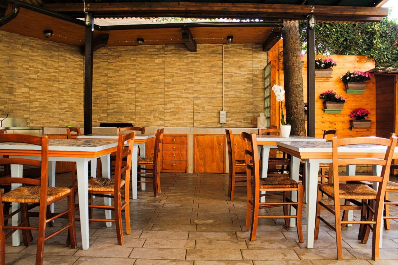 La Casa Di Nonno Giulio Bed & Breakfast Porto Sant'Elpidio Bagian luar foto