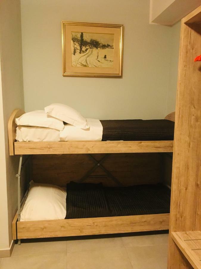 La Casa Di Nonno Giulio Bed & Breakfast Porto Sant'Elpidio Bagian luar foto