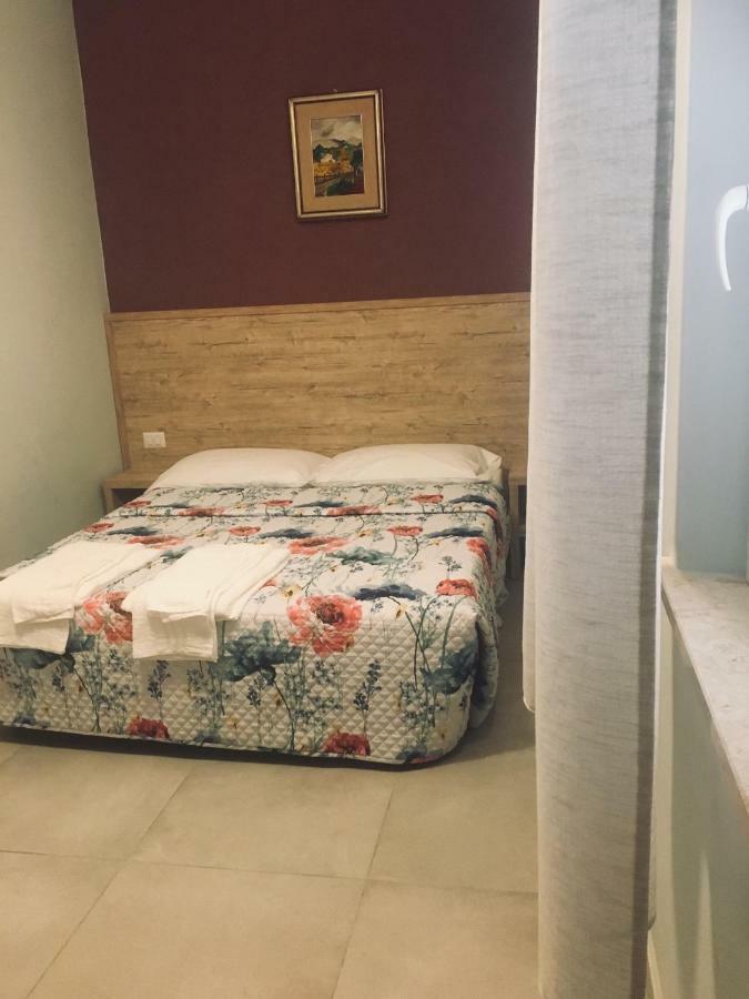 La Casa Di Nonno Giulio Bed & Breakfast Porto Sant'Elpidio Bagian luar foto