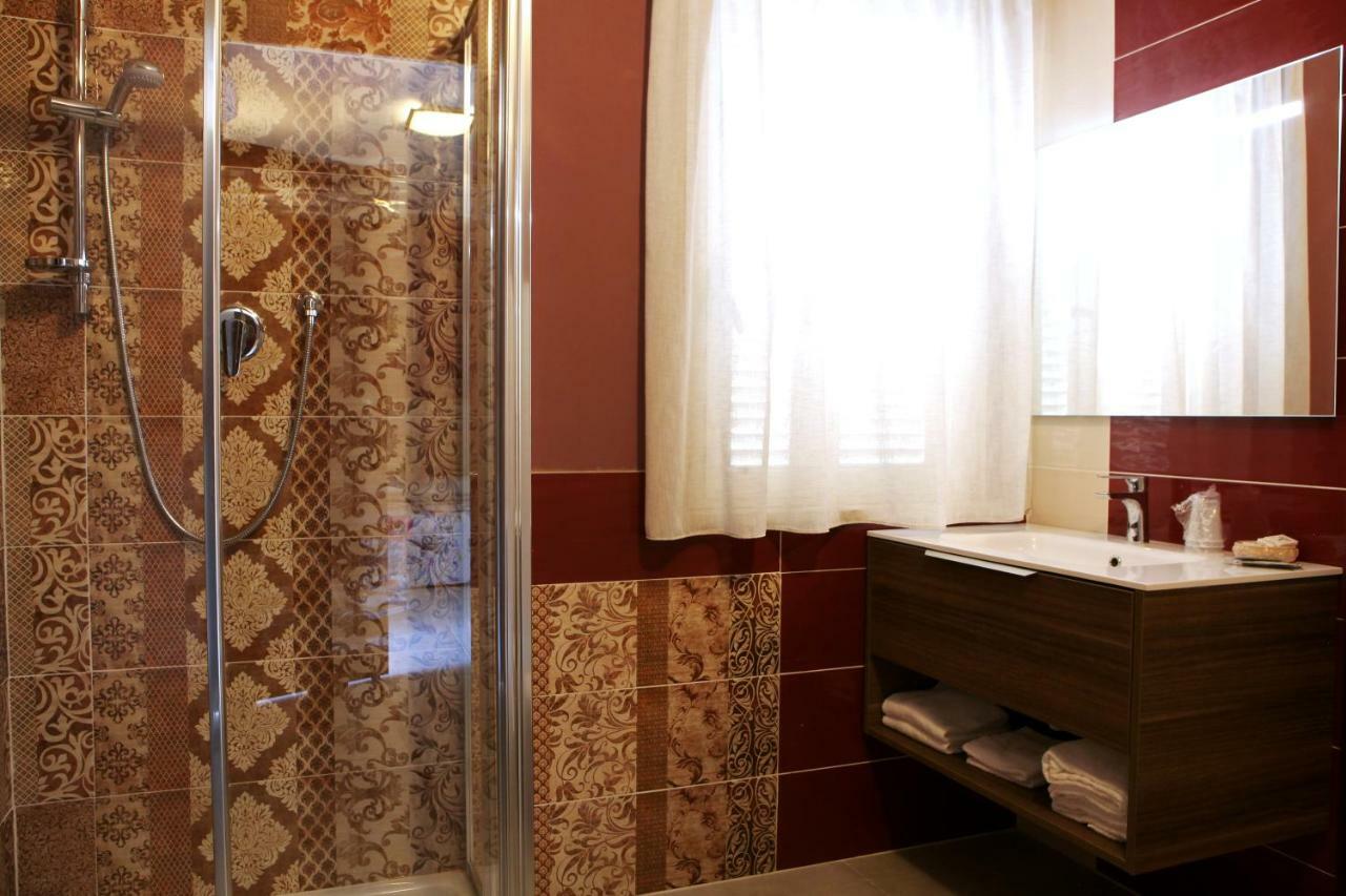 La Casa Di Nonno Giulio Bed & Breakfast Porto Sant'Elpidio Bagian luar foto