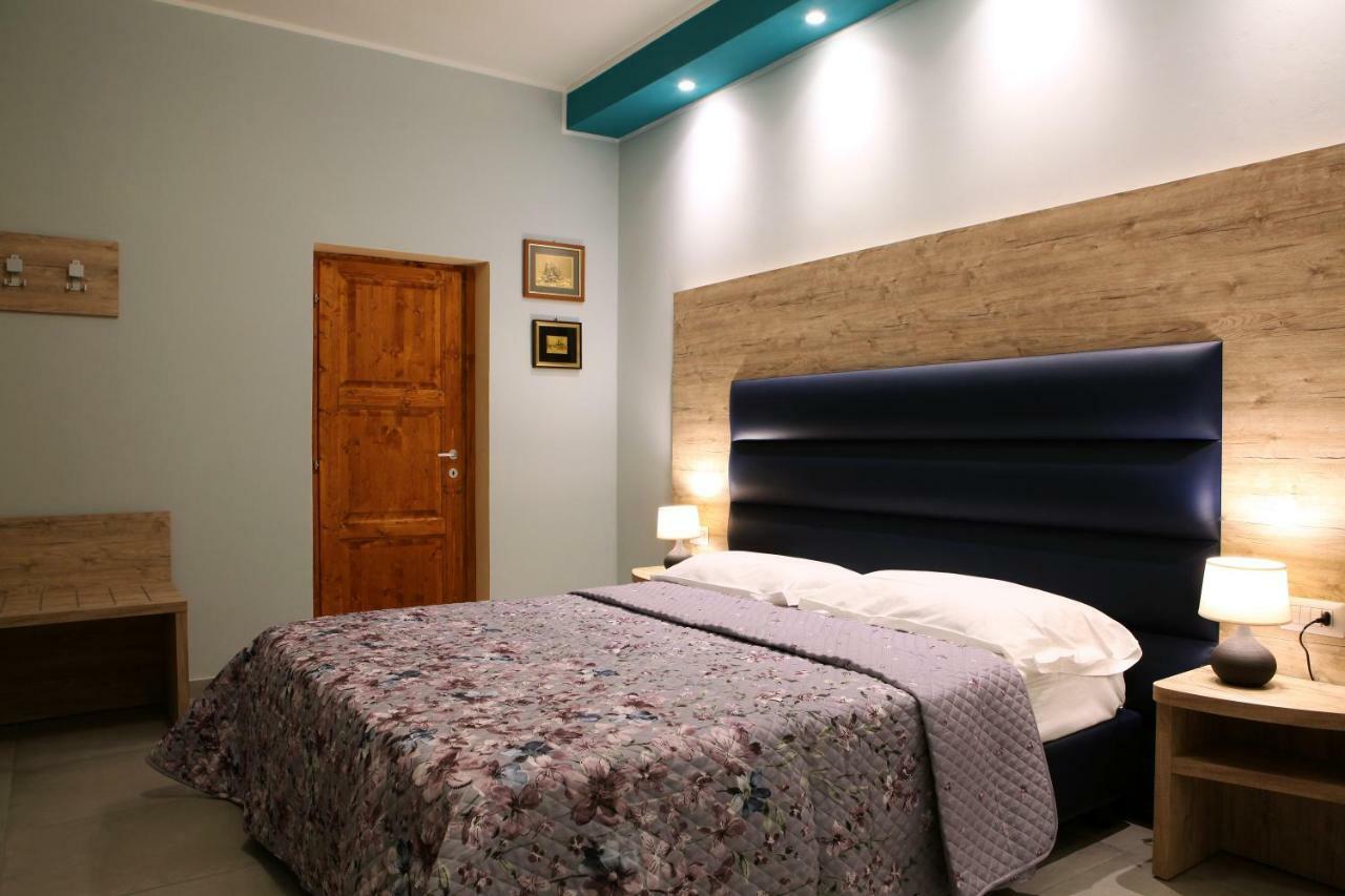 La Casa Di Nonno Giulio Bed & Breakfast Porto Sant'Elpidio Bagian luar foto