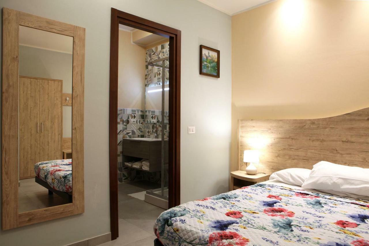 La Casa Di Nonno Giulio Bed & Breakfast Porto Sant'Elpidio Bagian luar foto