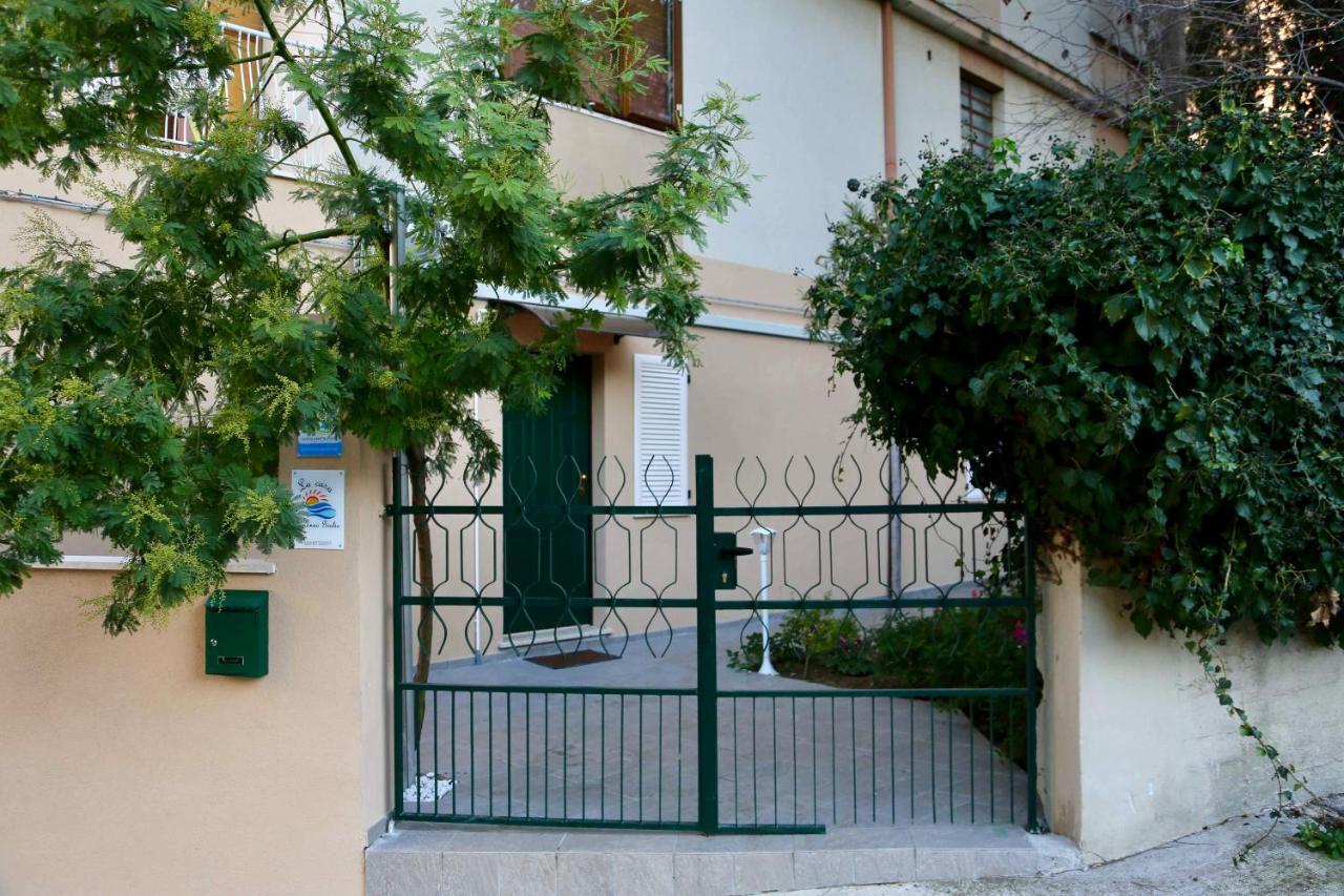 La Casa Di Nonno Giulio Bed & Breakfast Porto Sant'Elpidio Bagian luar foto